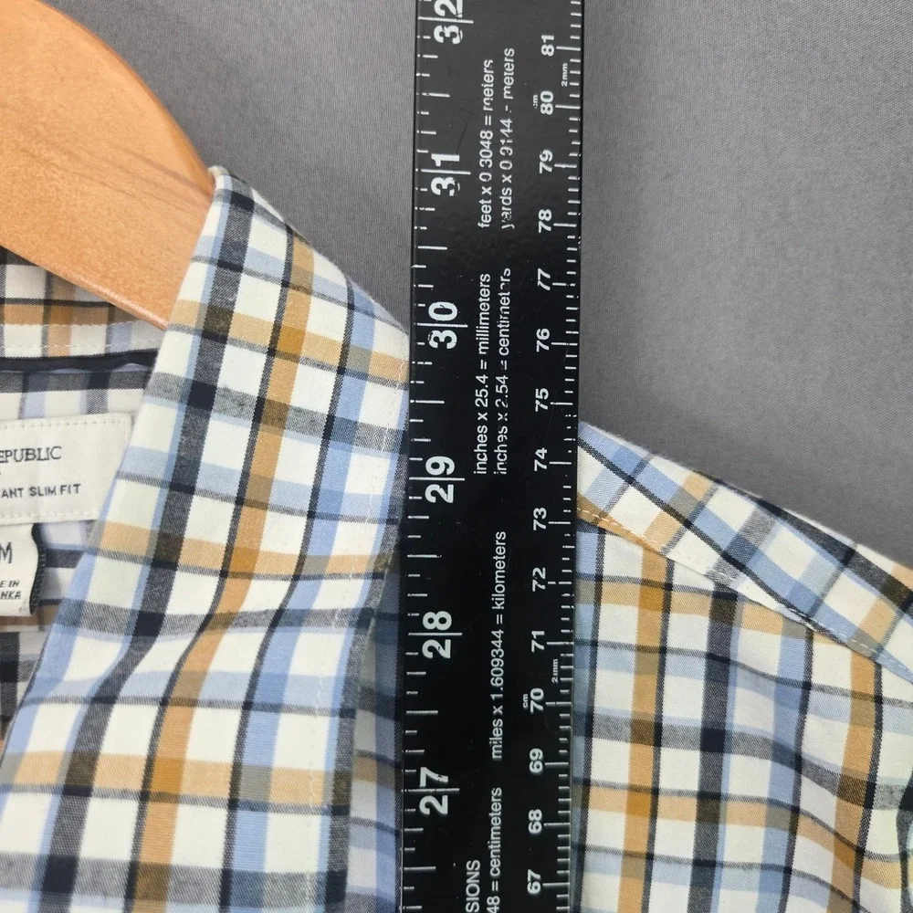 Banana Republic Shirt Mens M Blue Plaid Wrinkle Resistant Slim Fit Button Up LS